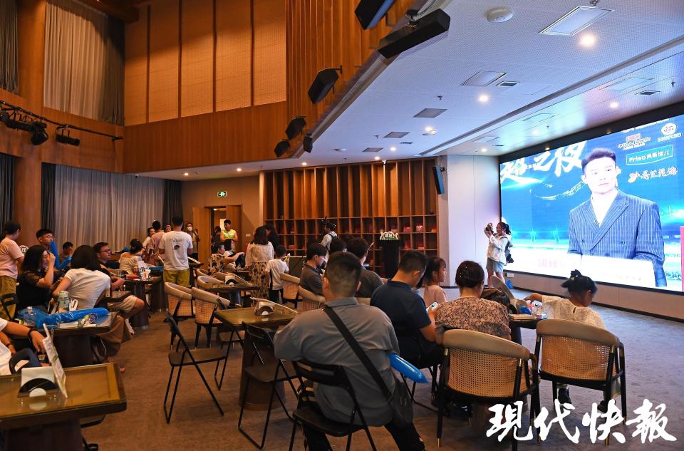 LHuCG, 信号保障工, bt